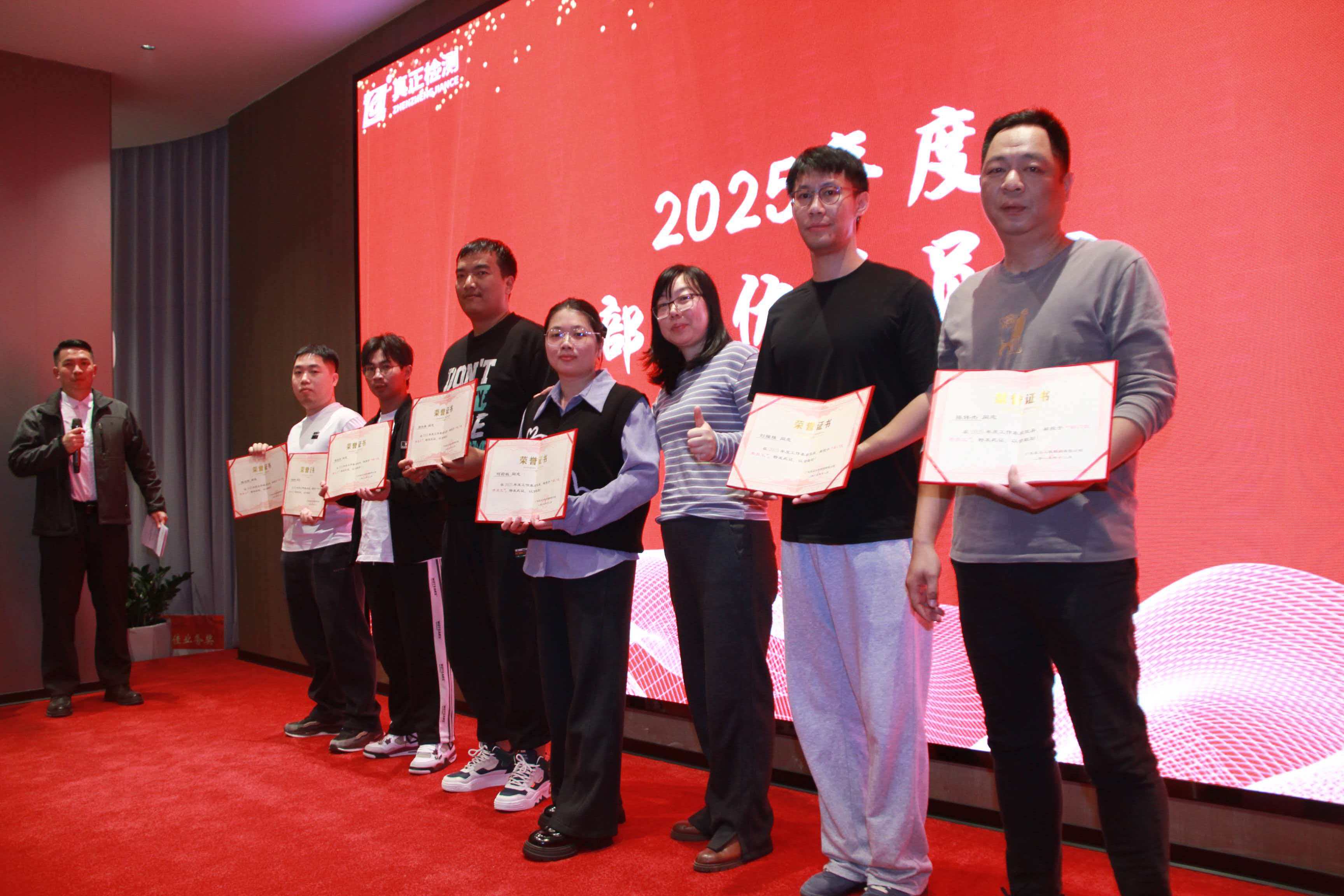 108-18.jpg 108-18.jpg